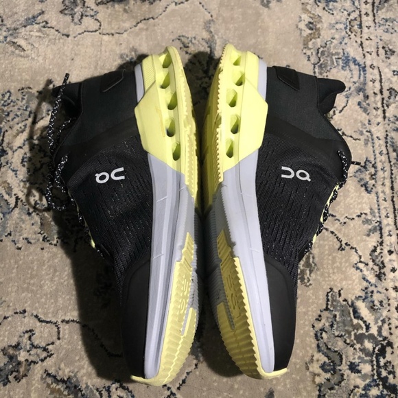 On Cloudnova Flux Running Sneakers - Picture 6 of 10